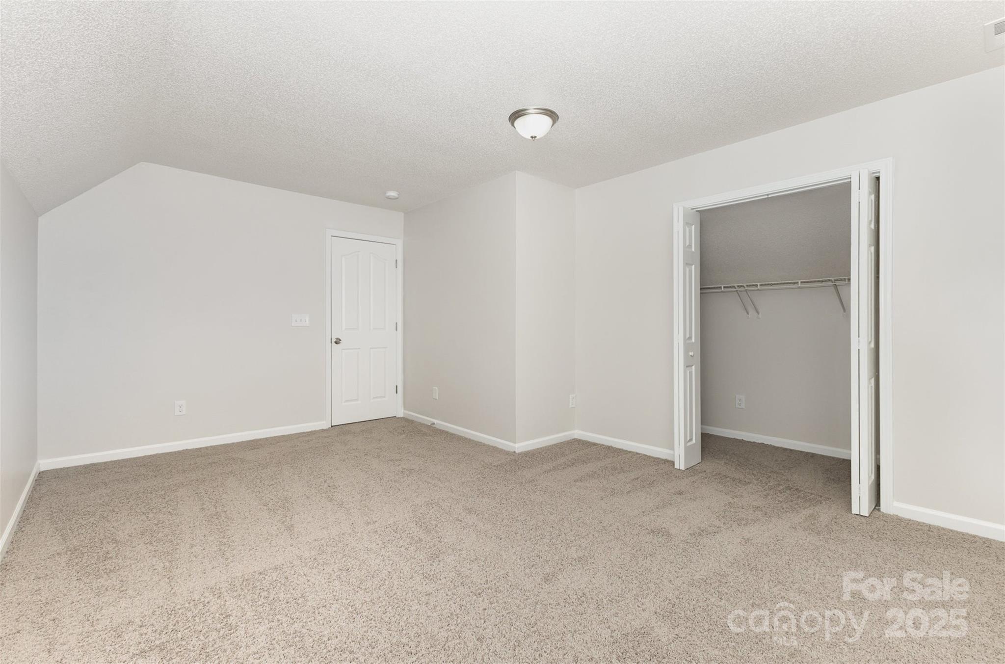 Ashburn Farms - Residential