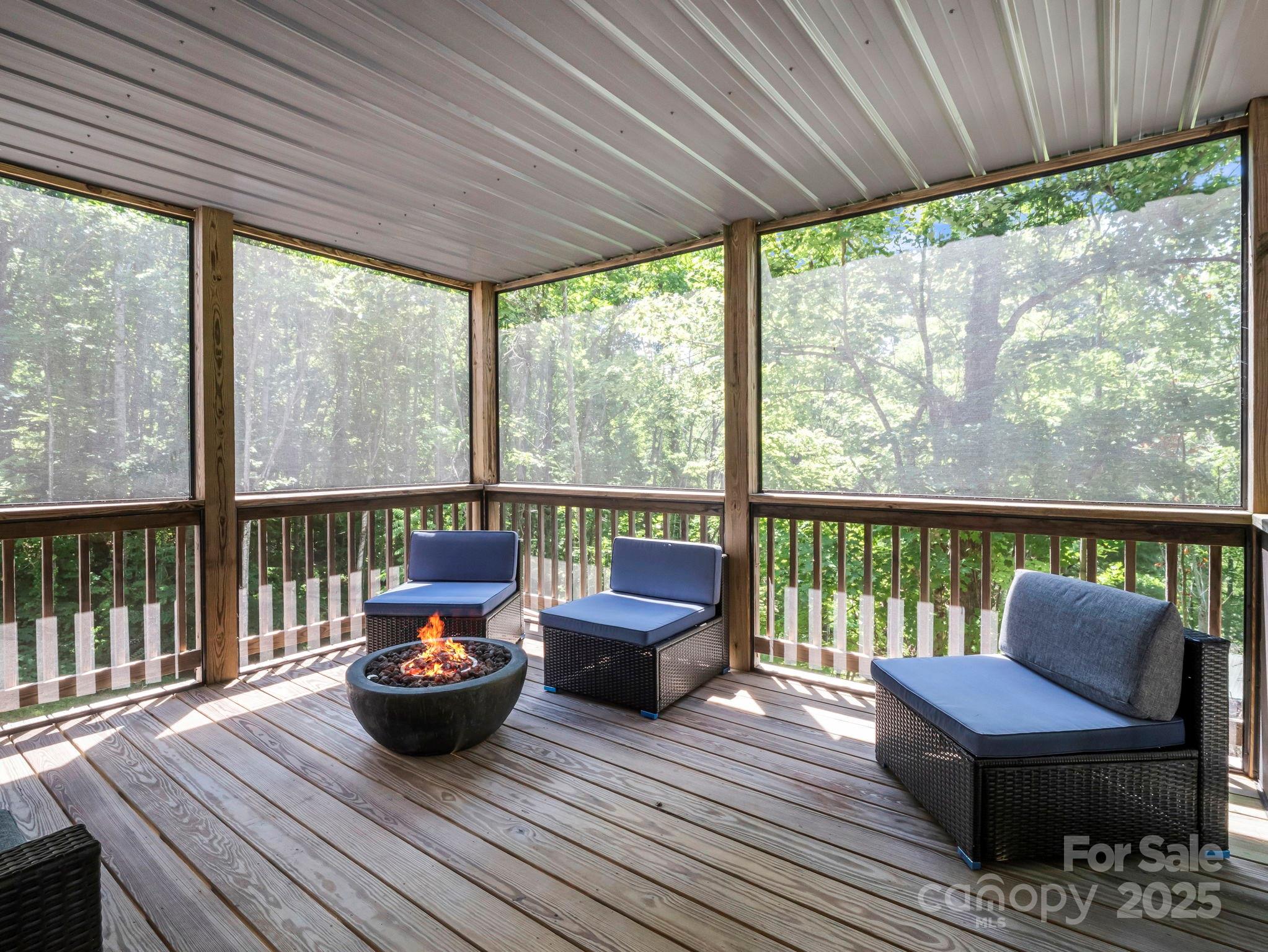 38 Scenic View Drive