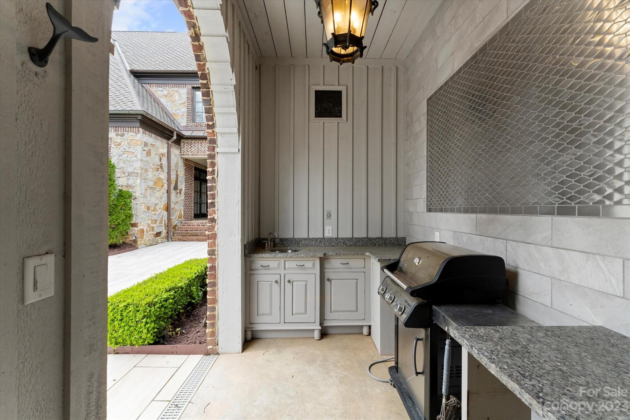 Dovewood - Residential