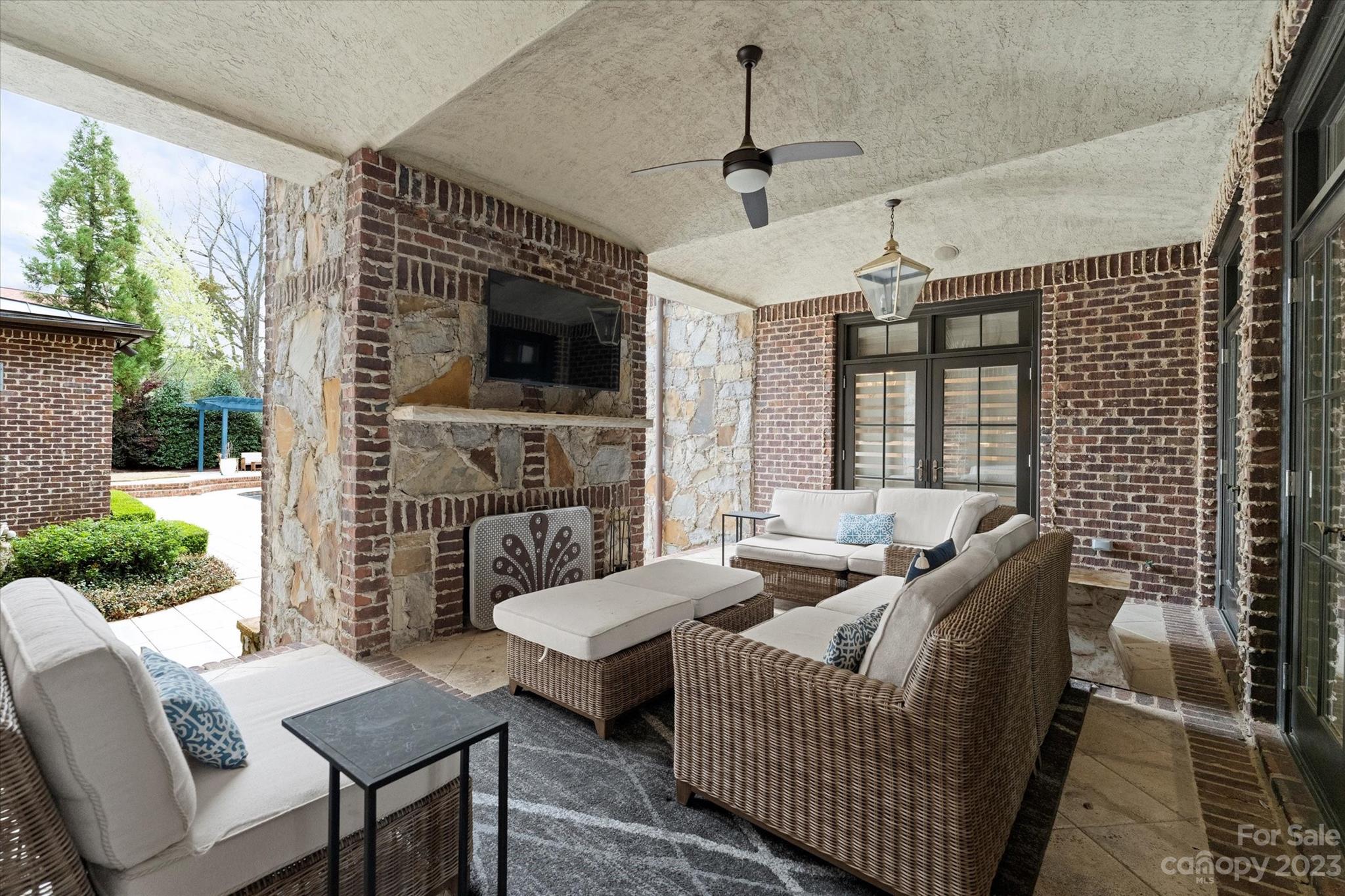 Dovewood - Residential