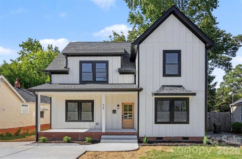 Photo of 638 E Black Street, Rock Hill, SC 29730 (MLS # 4423165)
