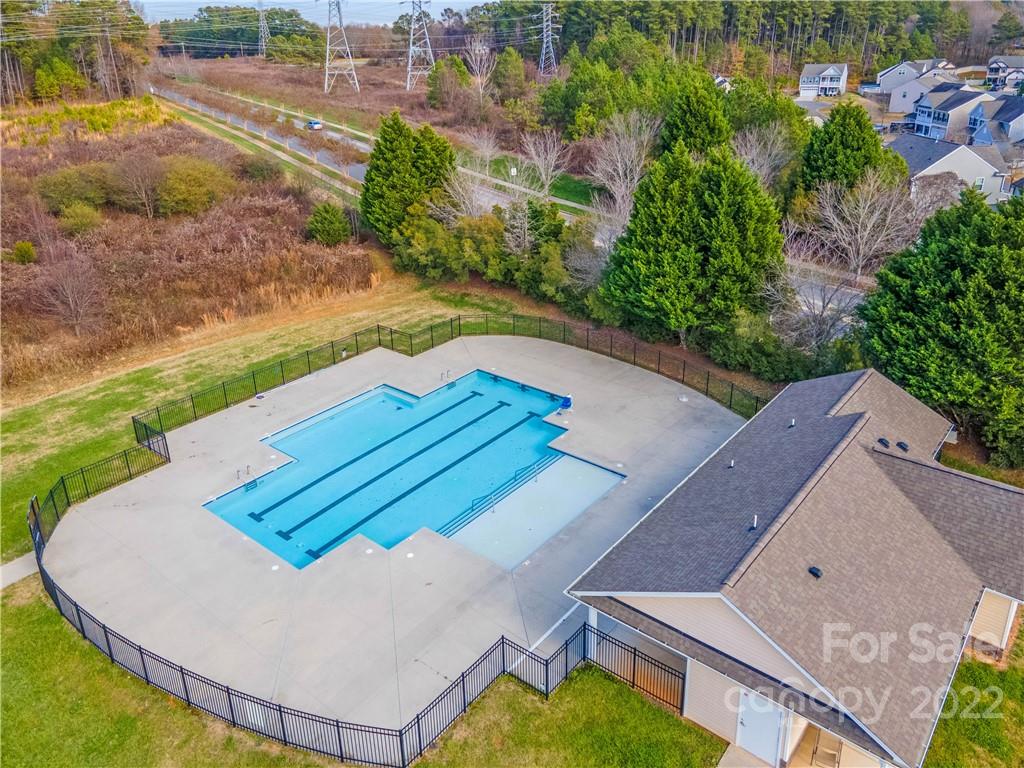 The Village At Parkside - Residential