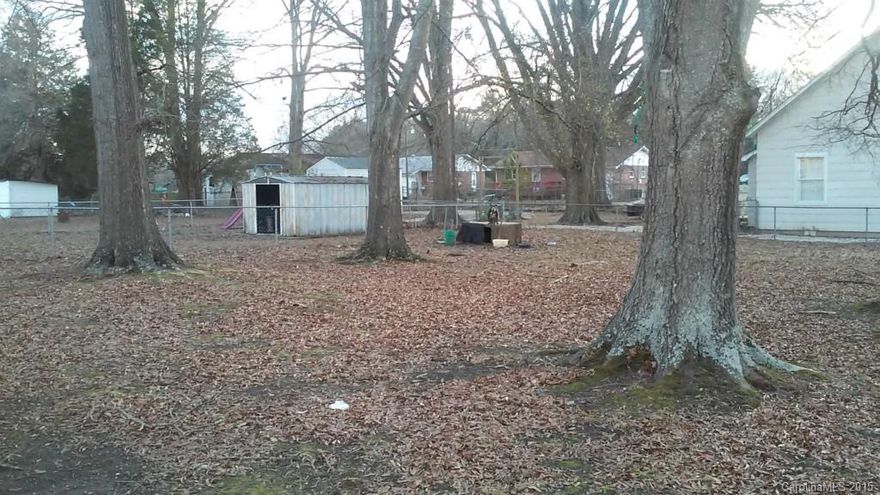 2 Bedrooms / 1 bath. Investors Wanted!!! Great Deal on two properties, in the same location. Addresses 106 Nellas & 120 Nellas, both for $30,000