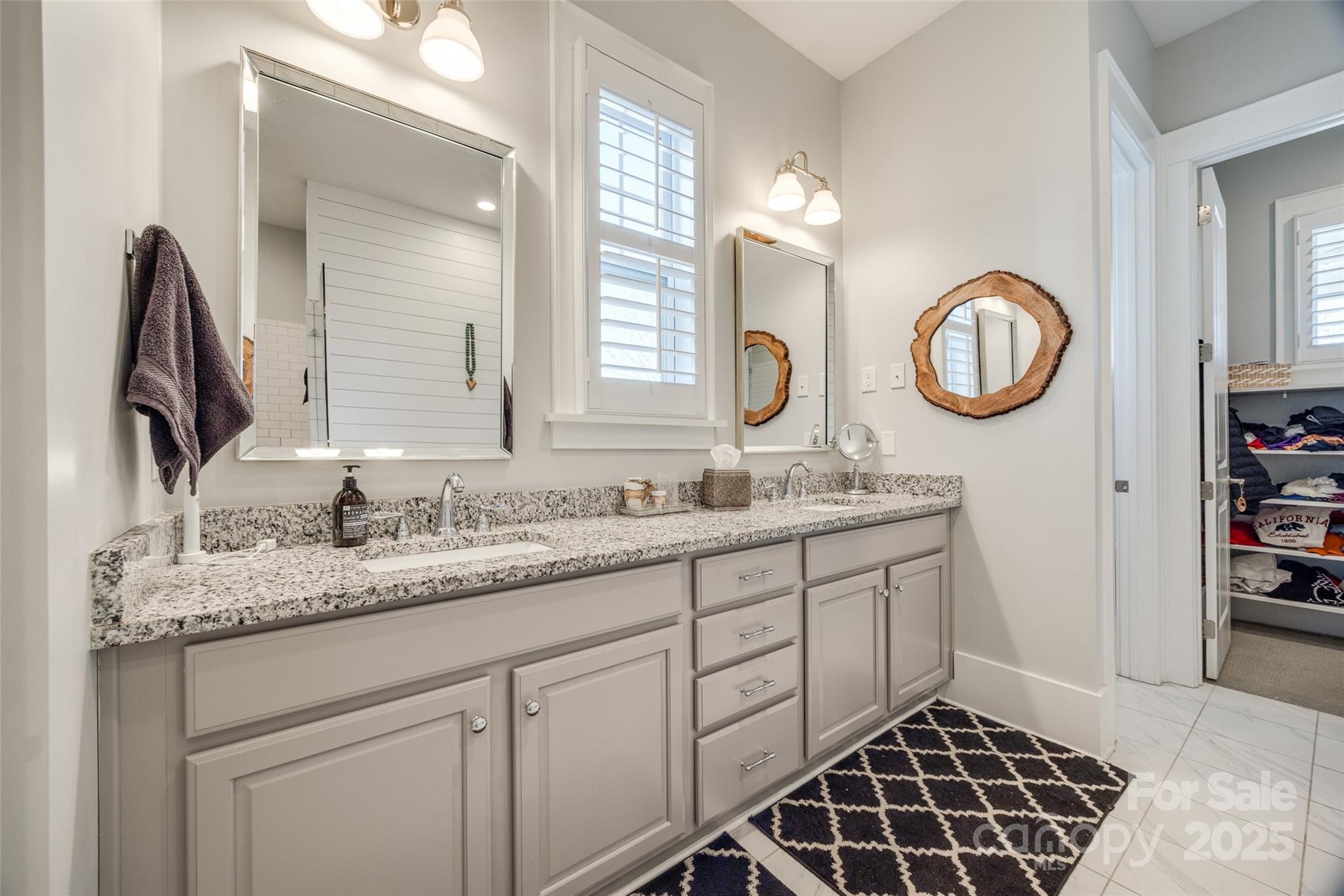 Riverwalk - Residential