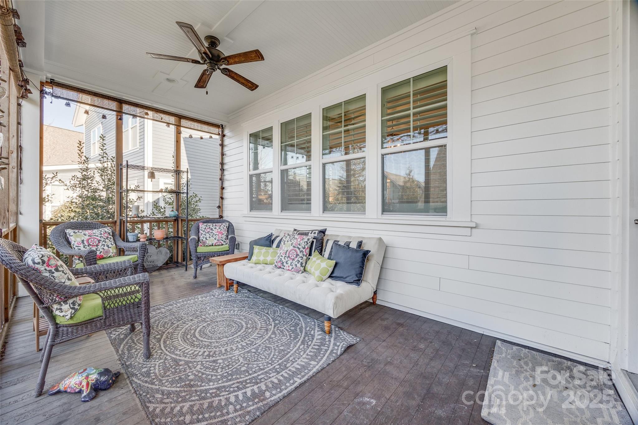 Riverwalk - Residential