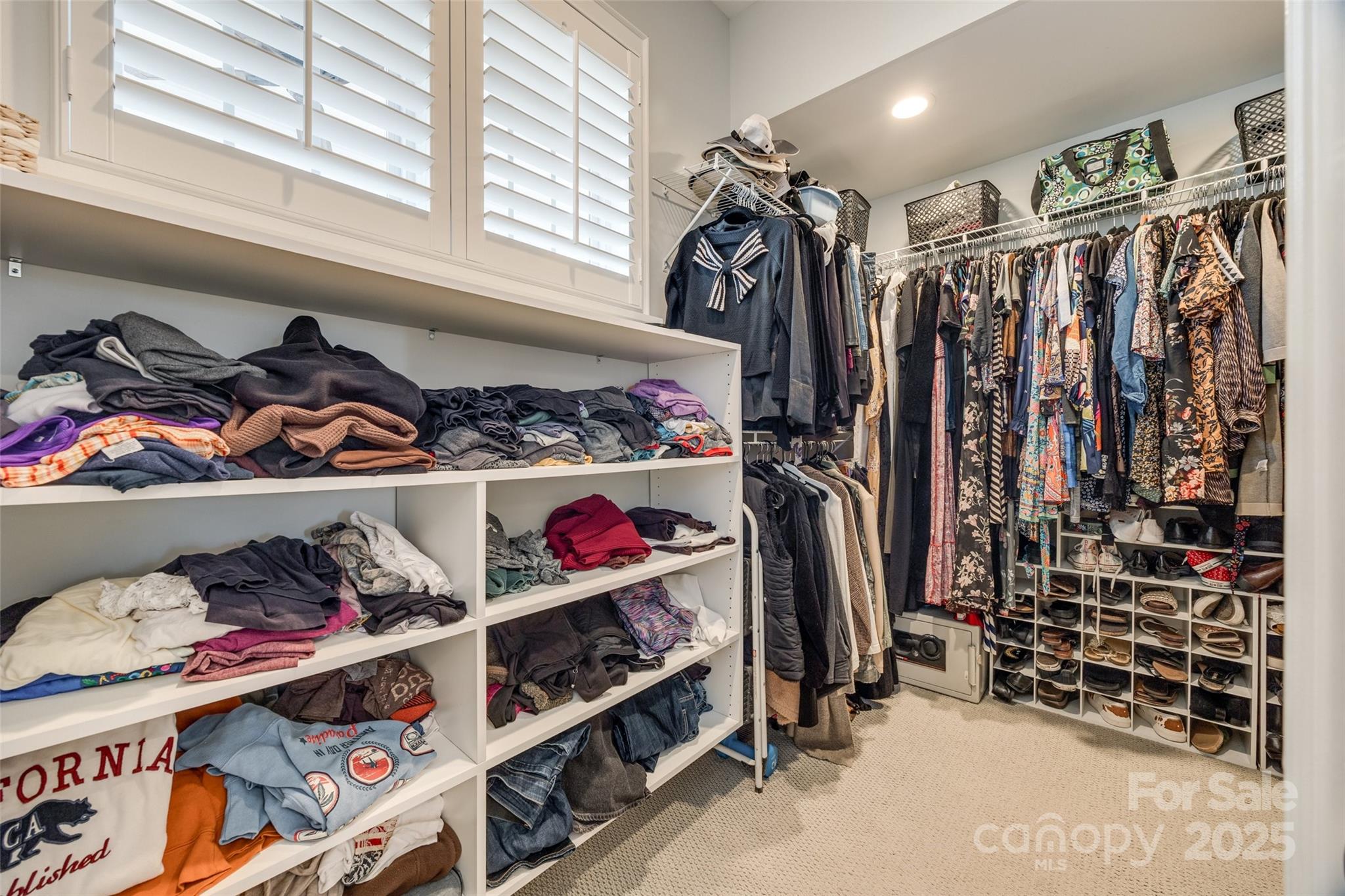 Riverwalk - Residential