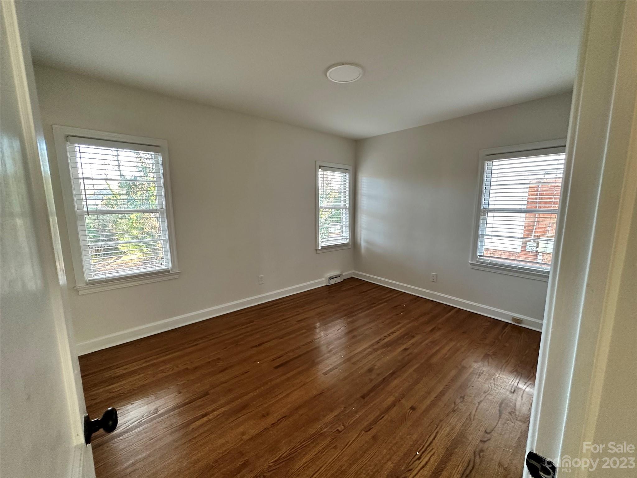 Colonial Village - Residential