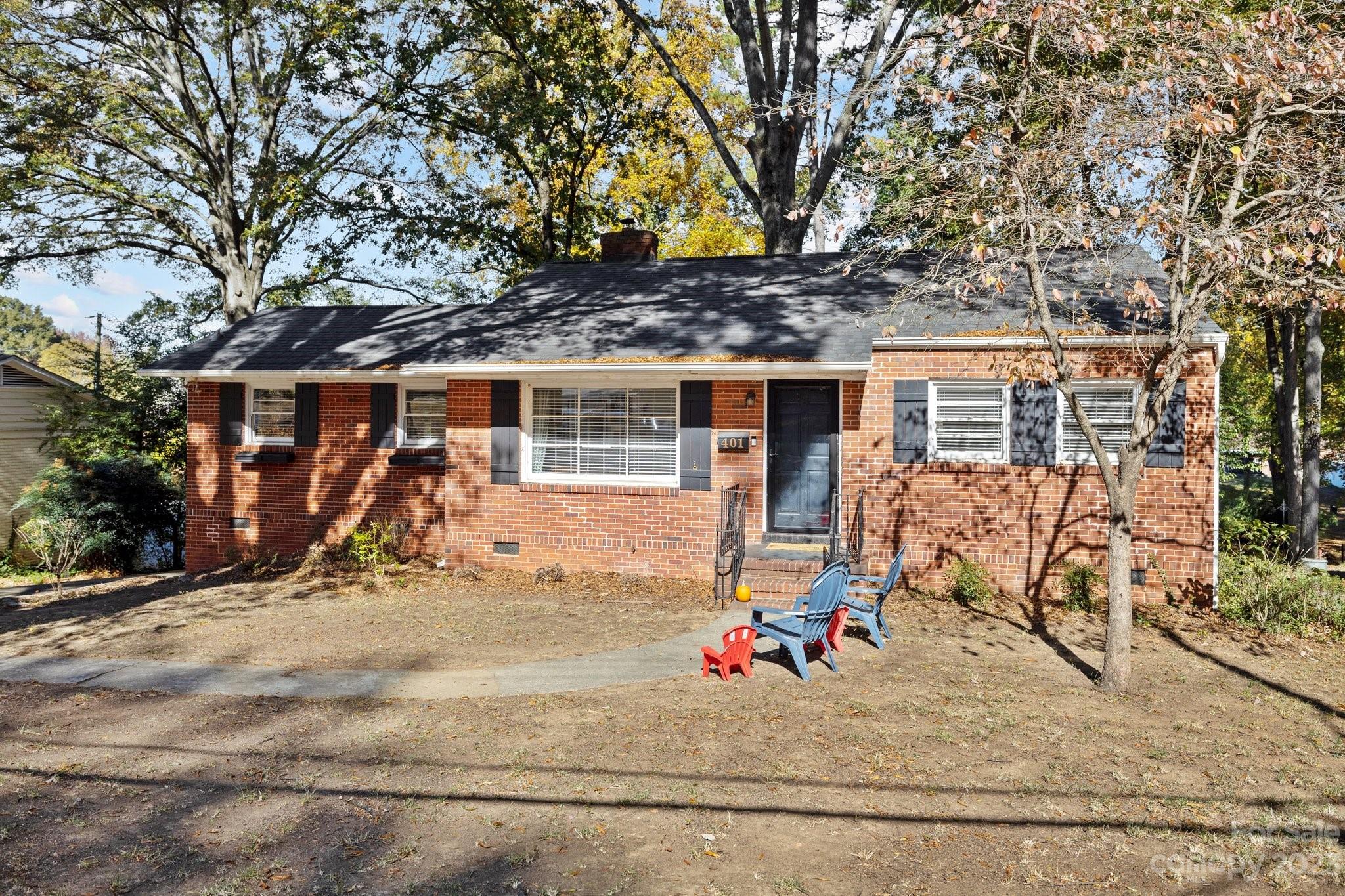 Colonial Village - Residential