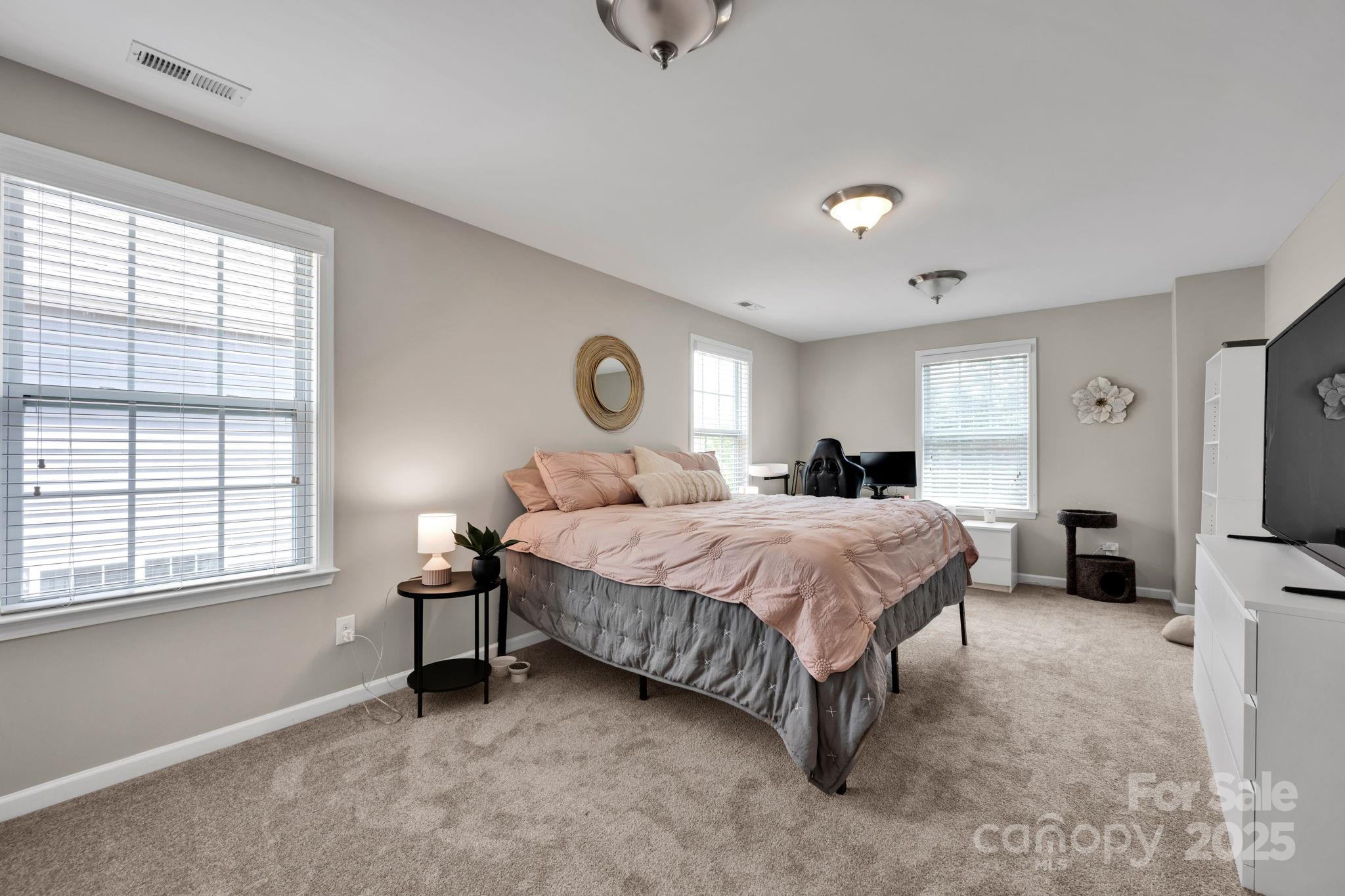 Lake Ridge - Residential