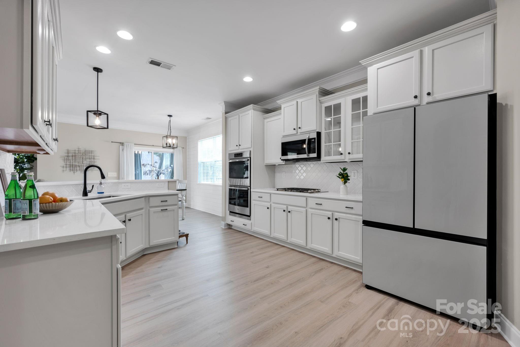 Lake Ridge - Residential