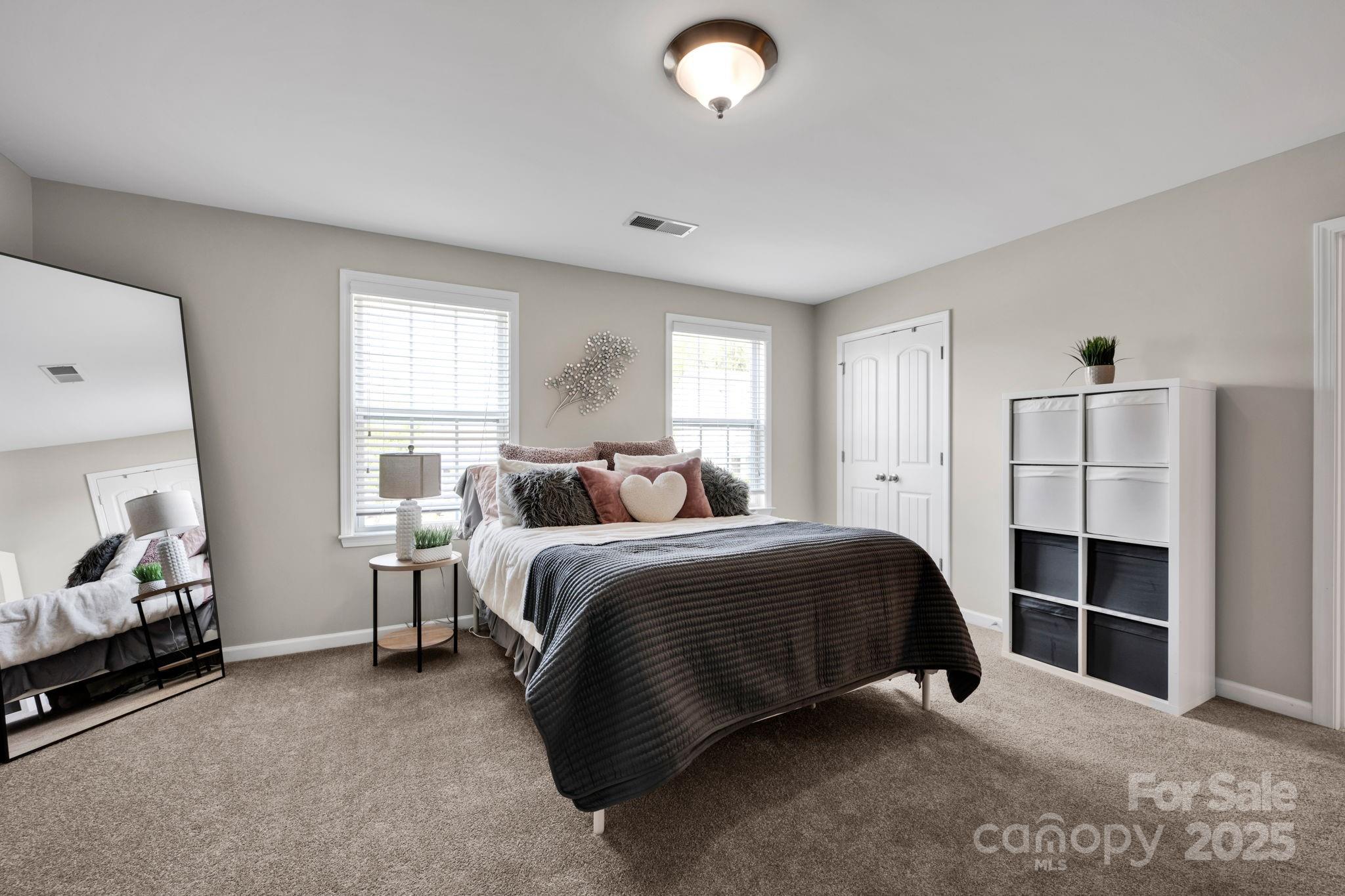 Lake Ridge - Residential