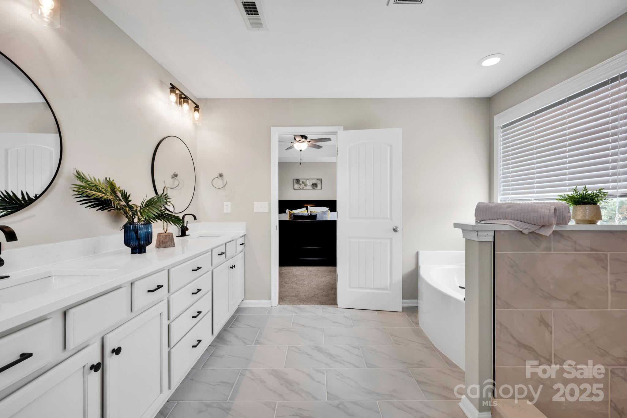 Lake Ridge - Residential