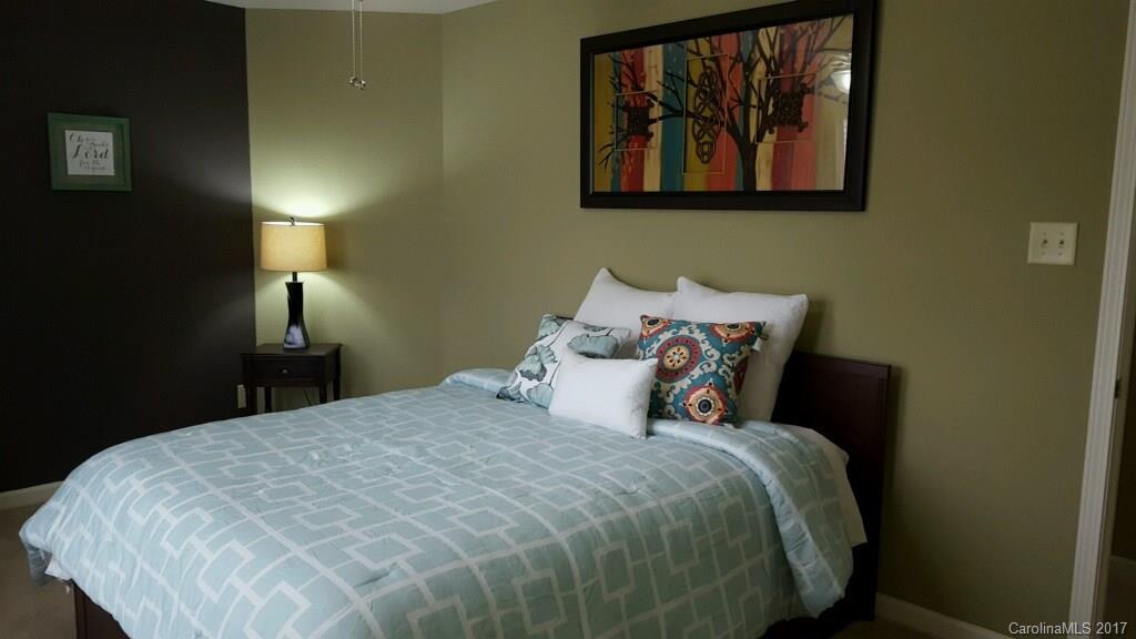 Crowders View - Residential