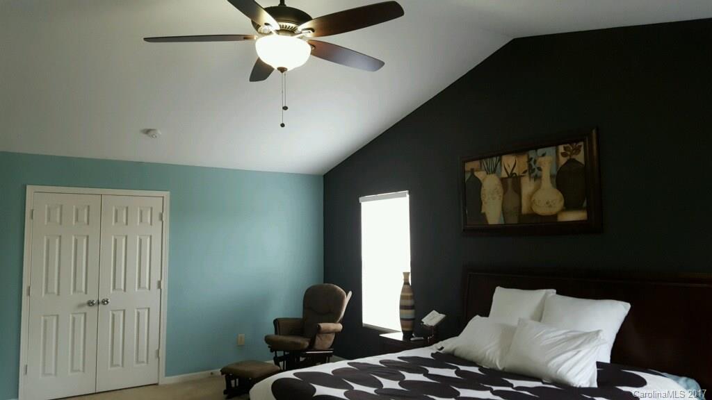 Crowders View - Residential