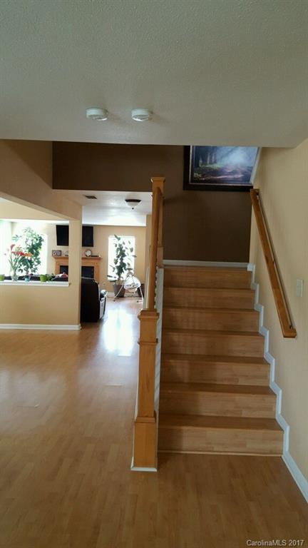 Crowders View - Residential