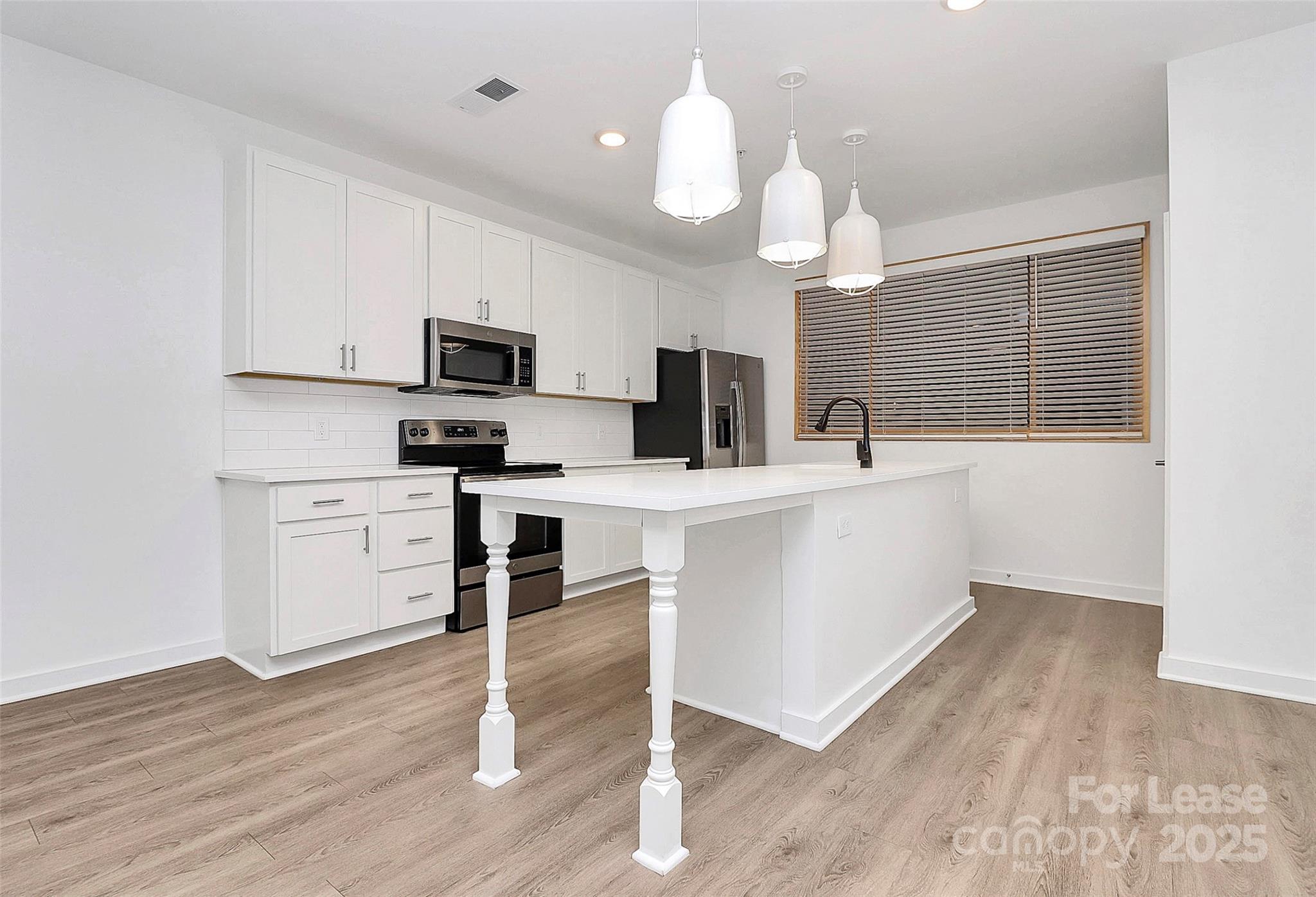 1115 Seigle Avenue 104