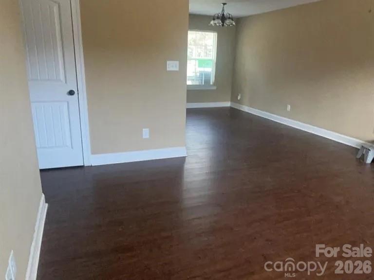 FOXBROOK - Residential