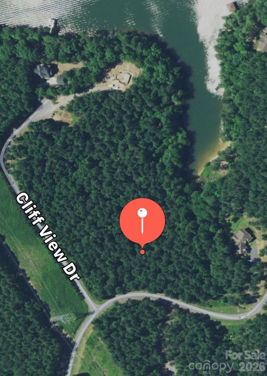 1018 Cliffview Drive 36