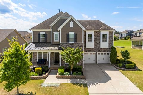 2511 Carnation Drive Harrisburg NC 28075