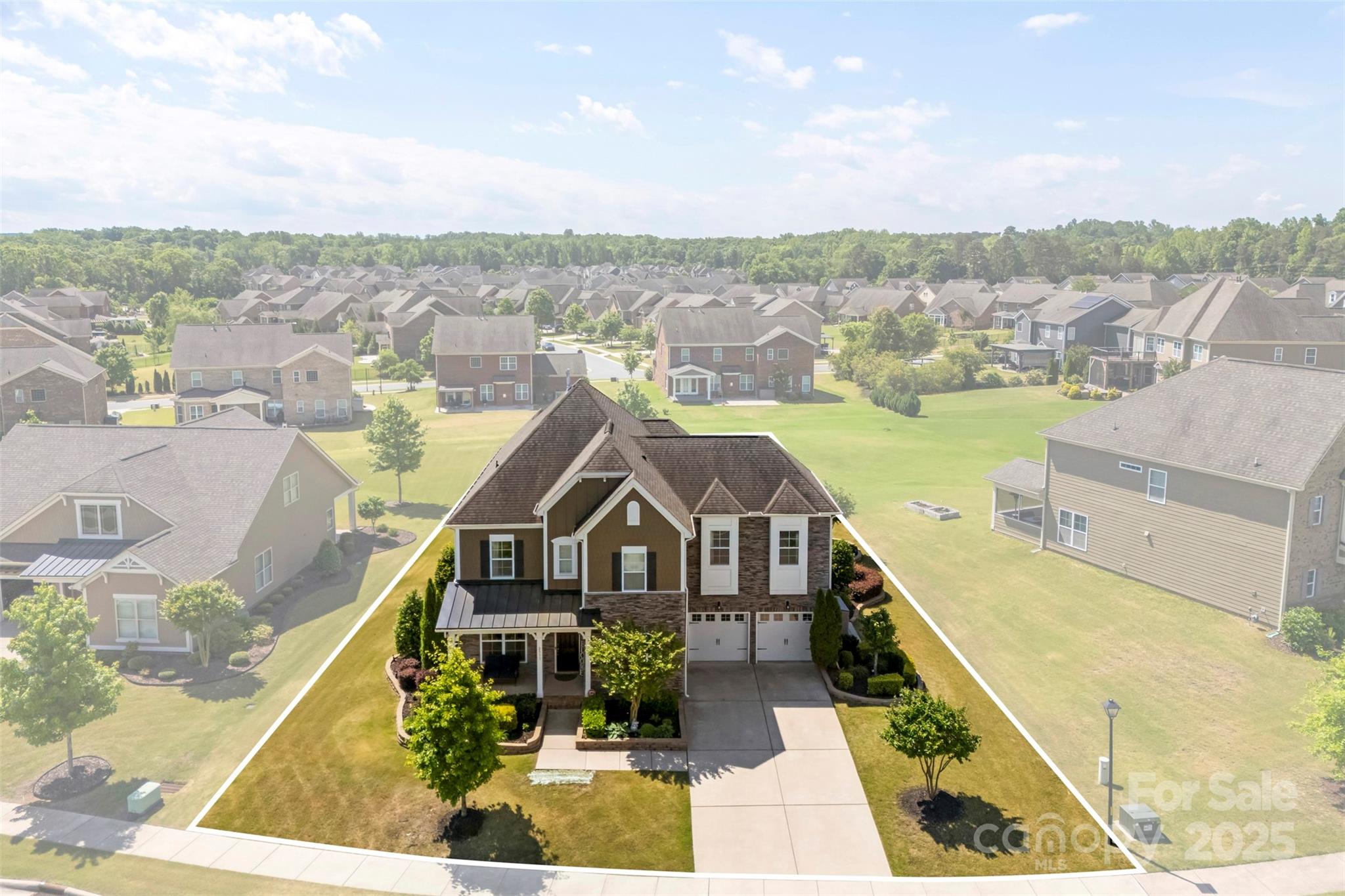 2511 Carnation Drive