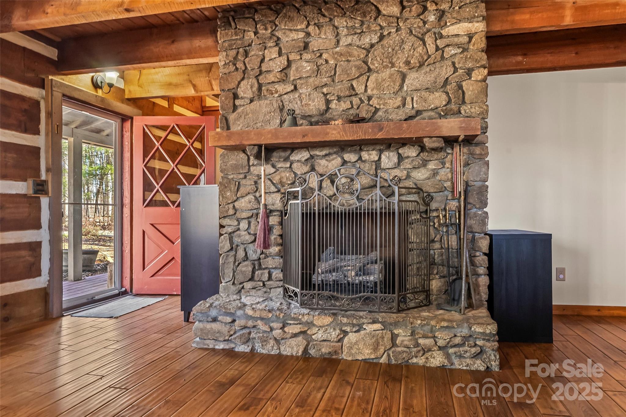 14 Canyon Cove