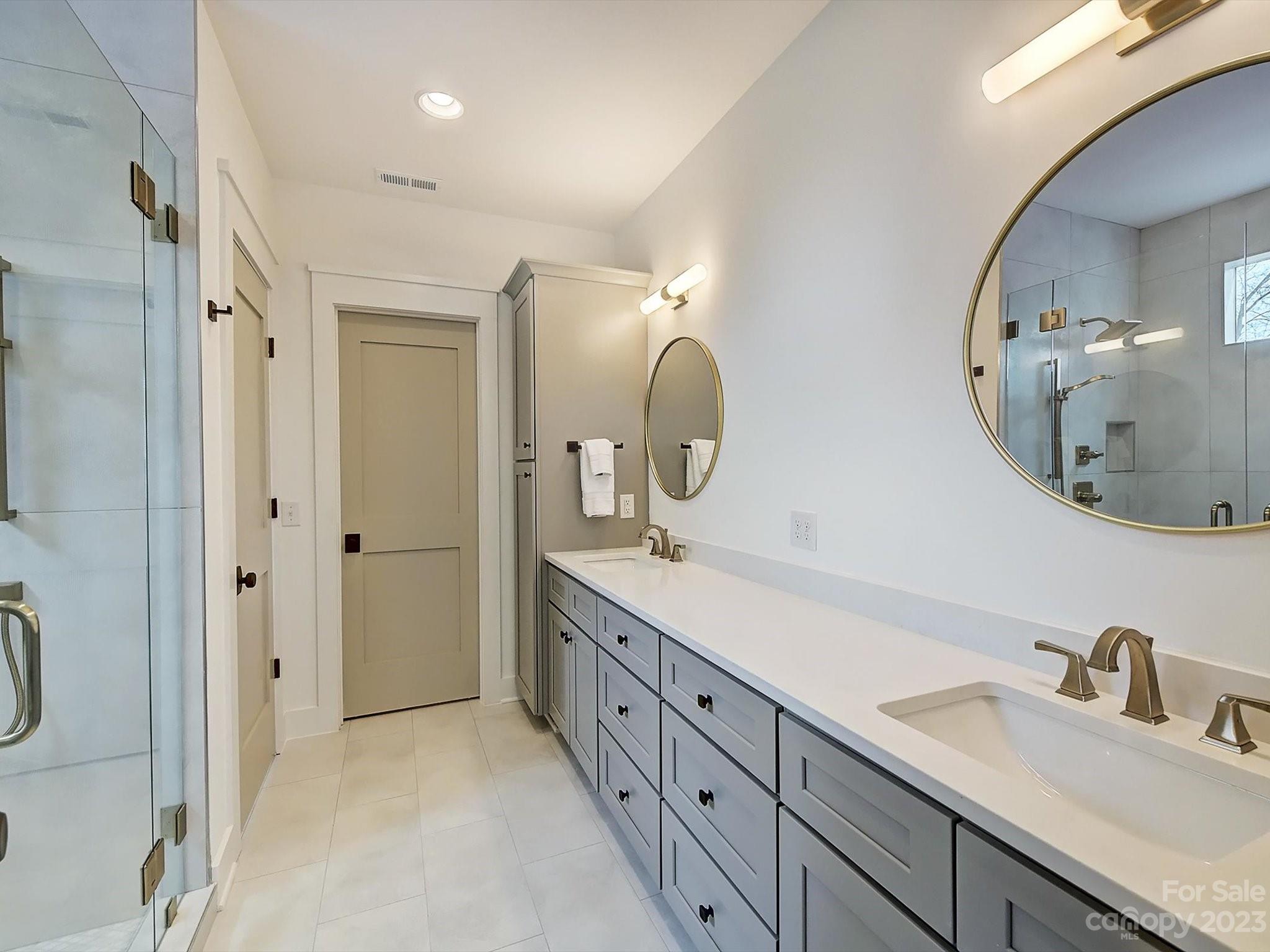 Elizabeth - Residential