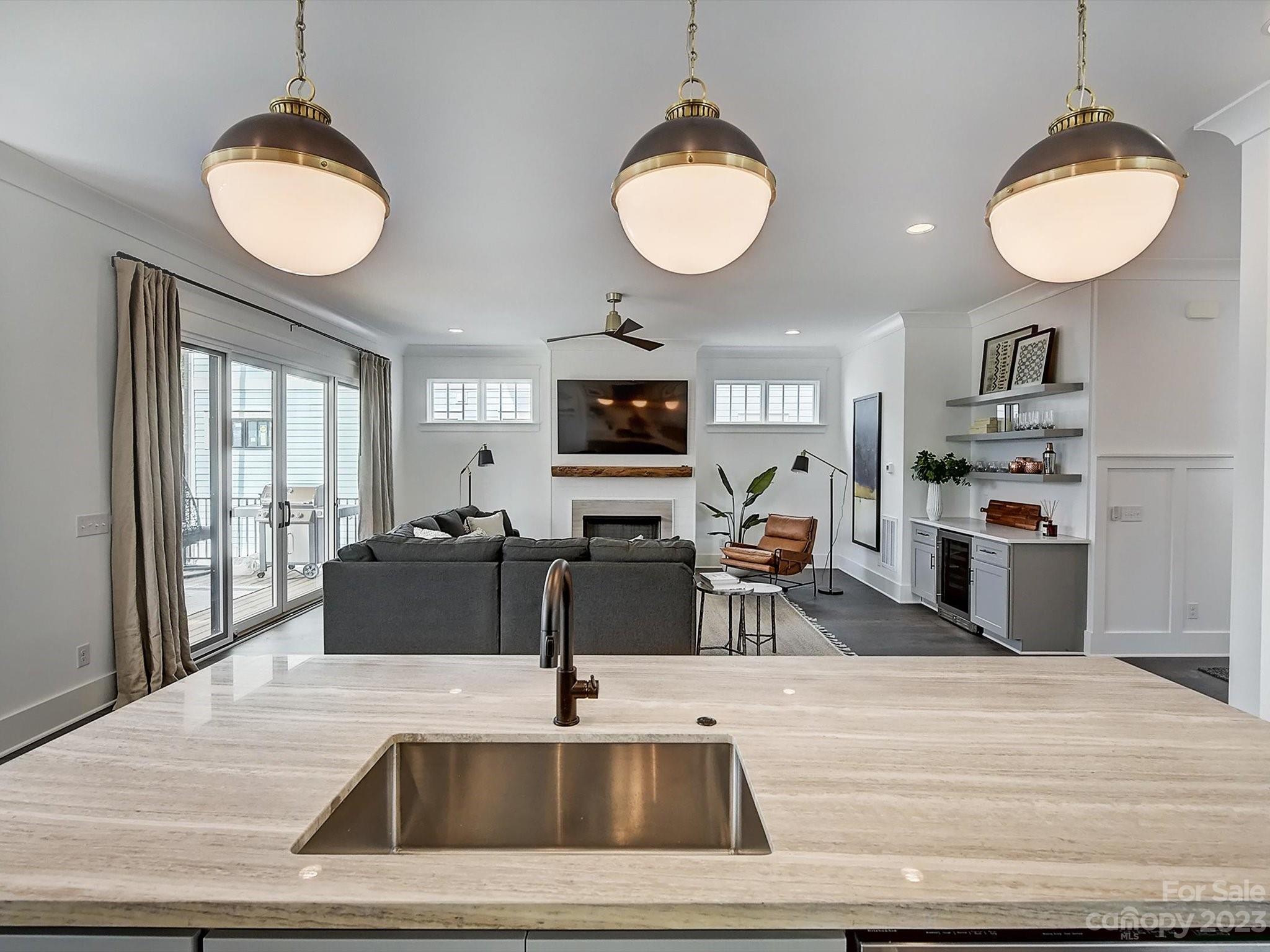 Elizabeth - Residential