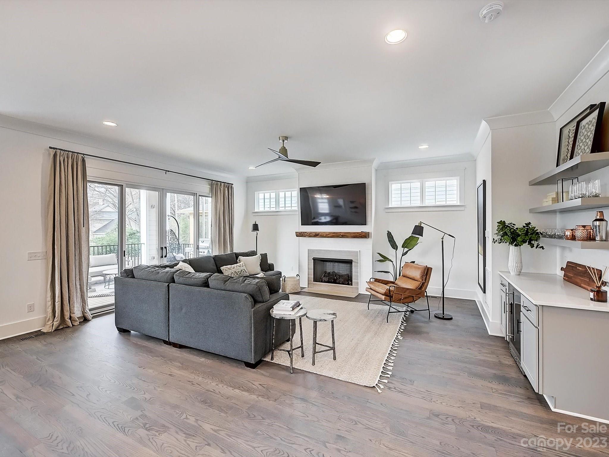 Elizabeth - Residential