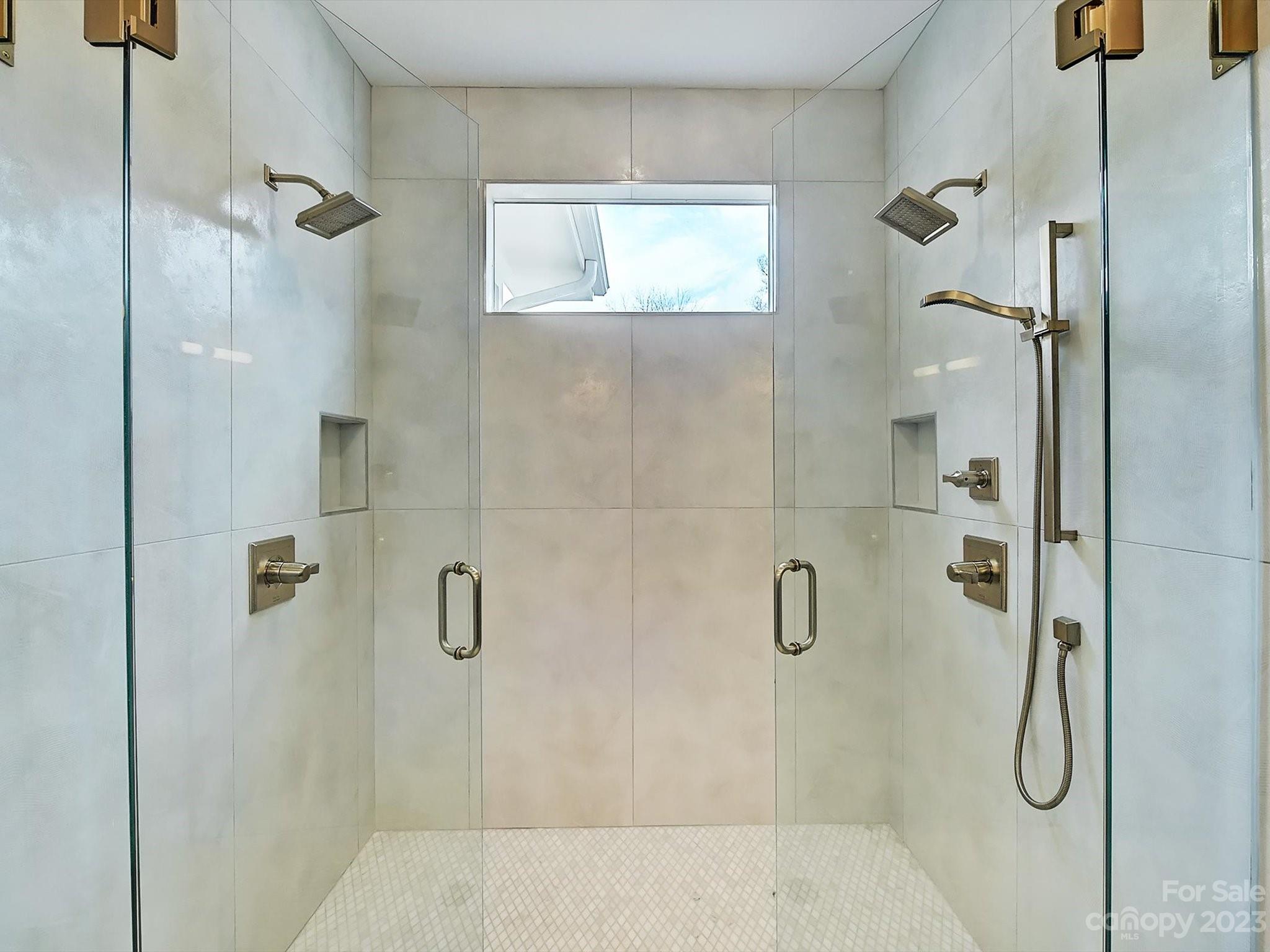 Elizabeth - Residential