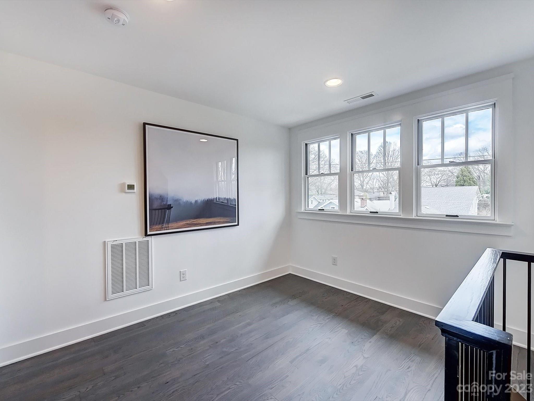 Elizabeth - Residential