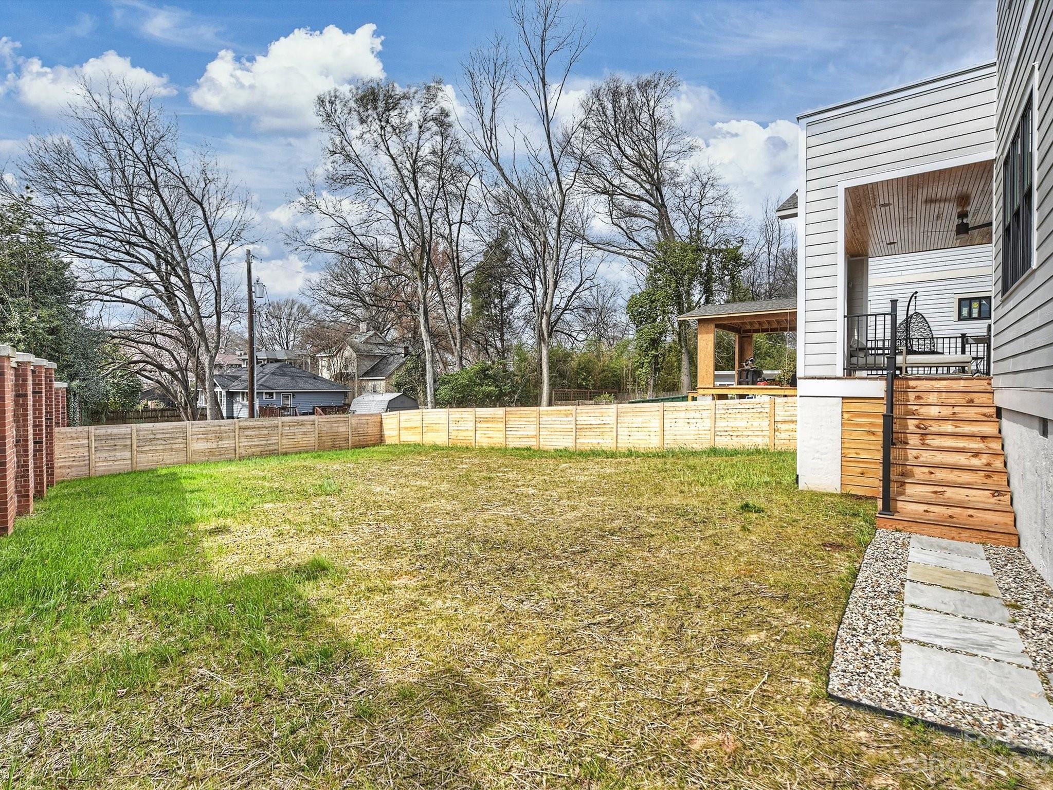 Elizabeth - Residential