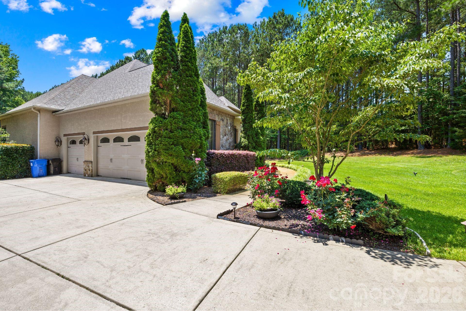 Woodleaf - Residential