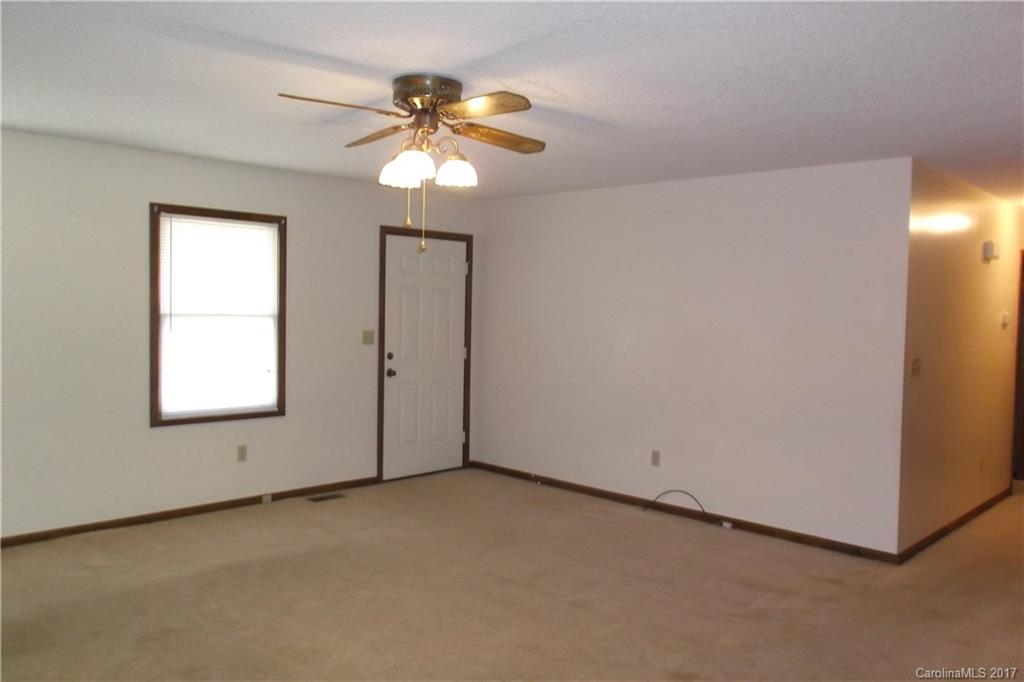 Southern Springs - Residential