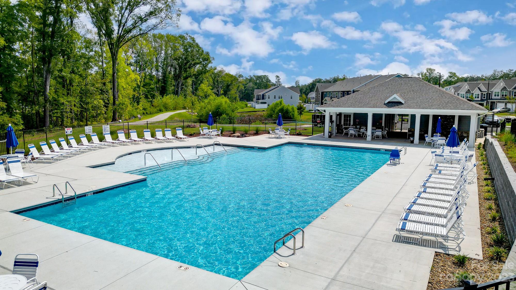 Harrisburg Village - Residential