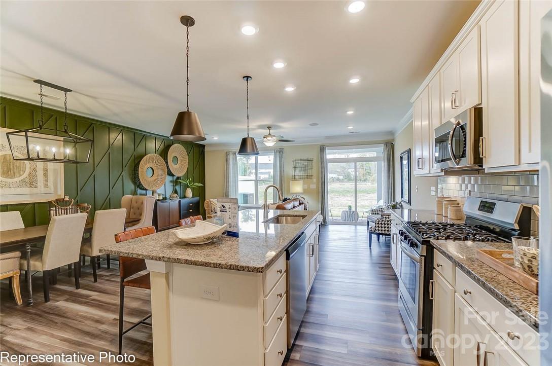 Harrisburg Village - Residential