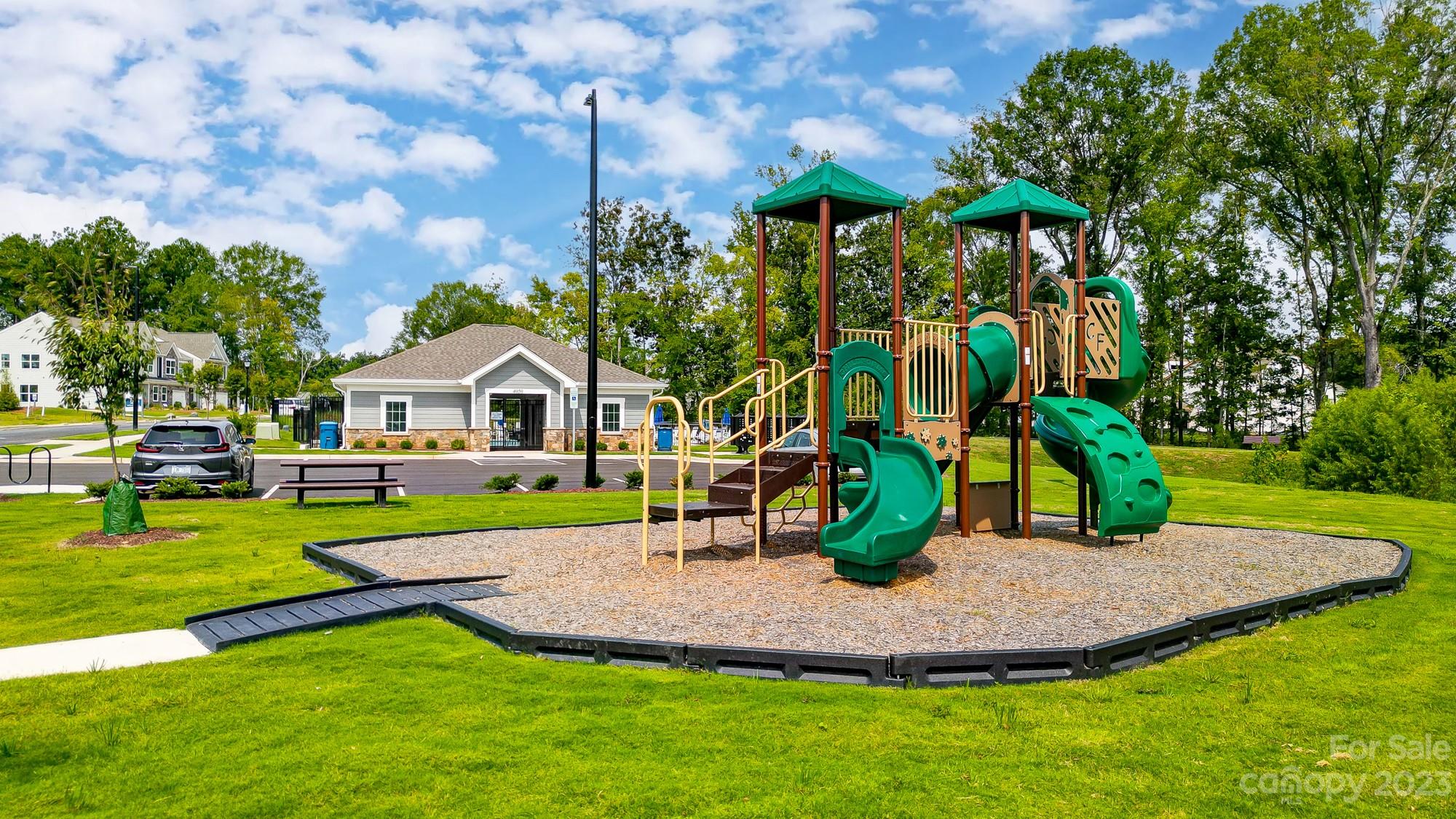 Harrisburg Village - Residential