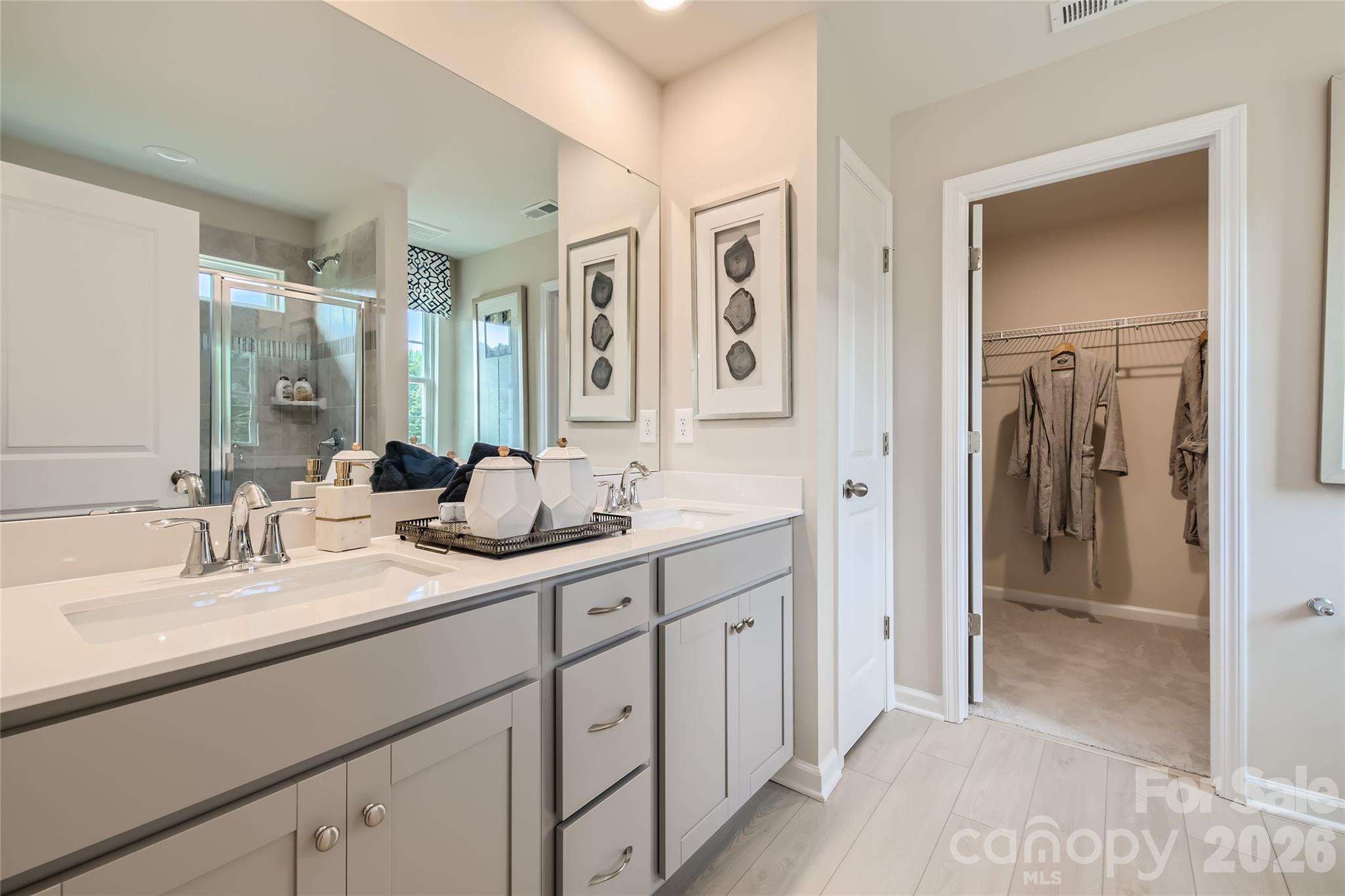 Elizabeth - Residential