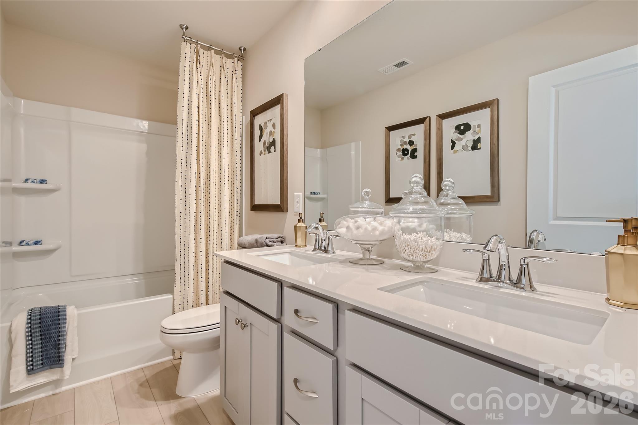 Elizabeth - Residential