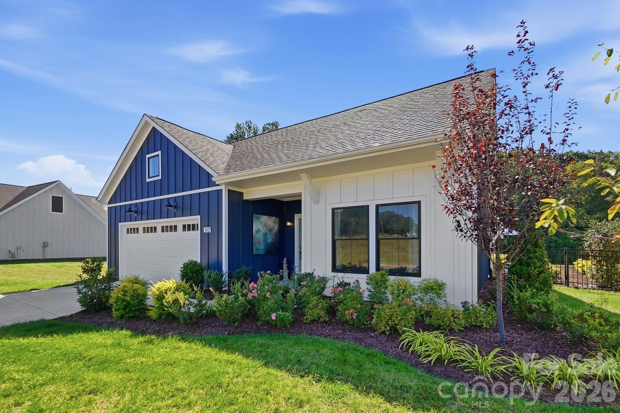 112 Alenda Lux Circle