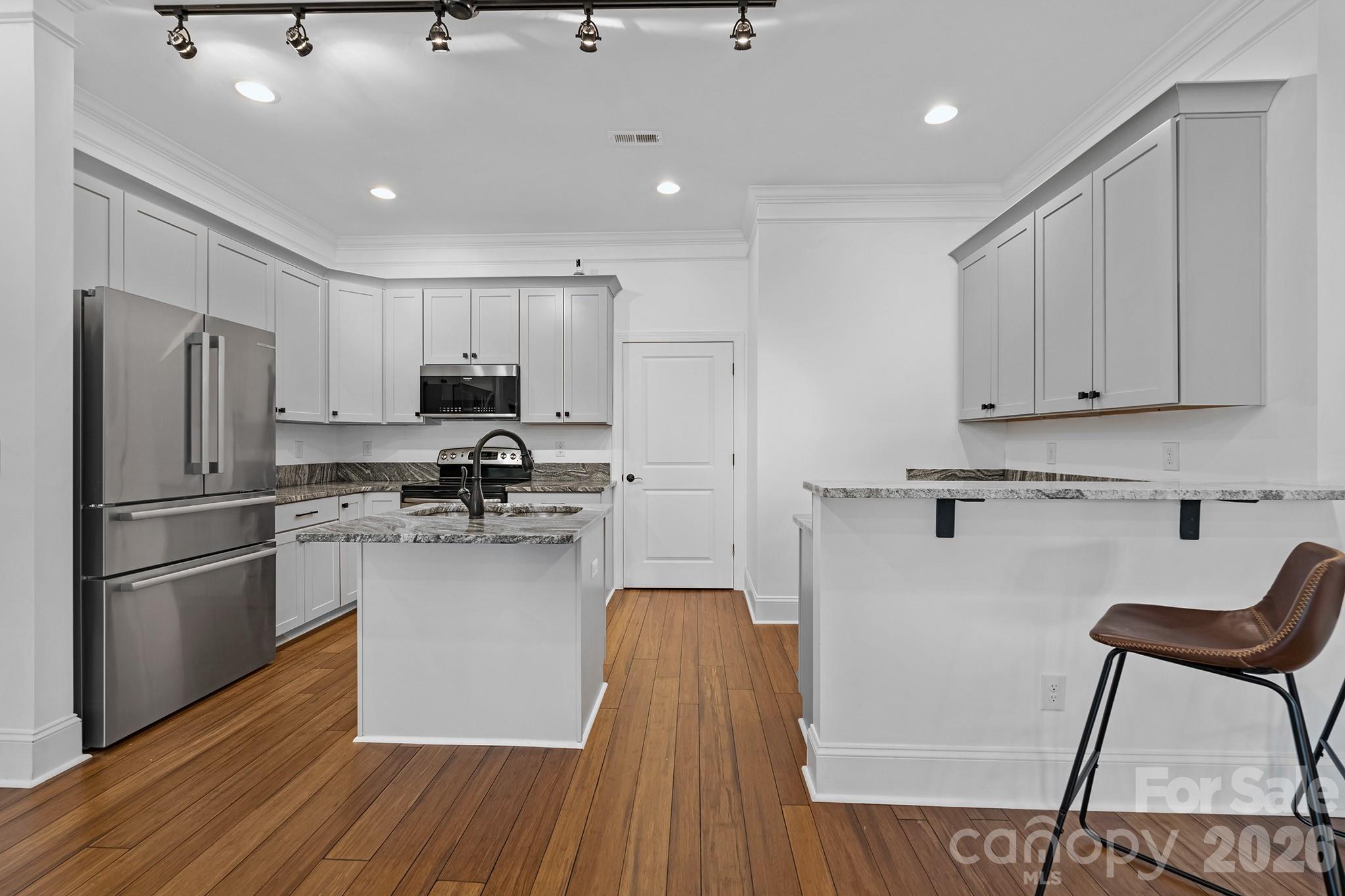 Water Edge - Residential