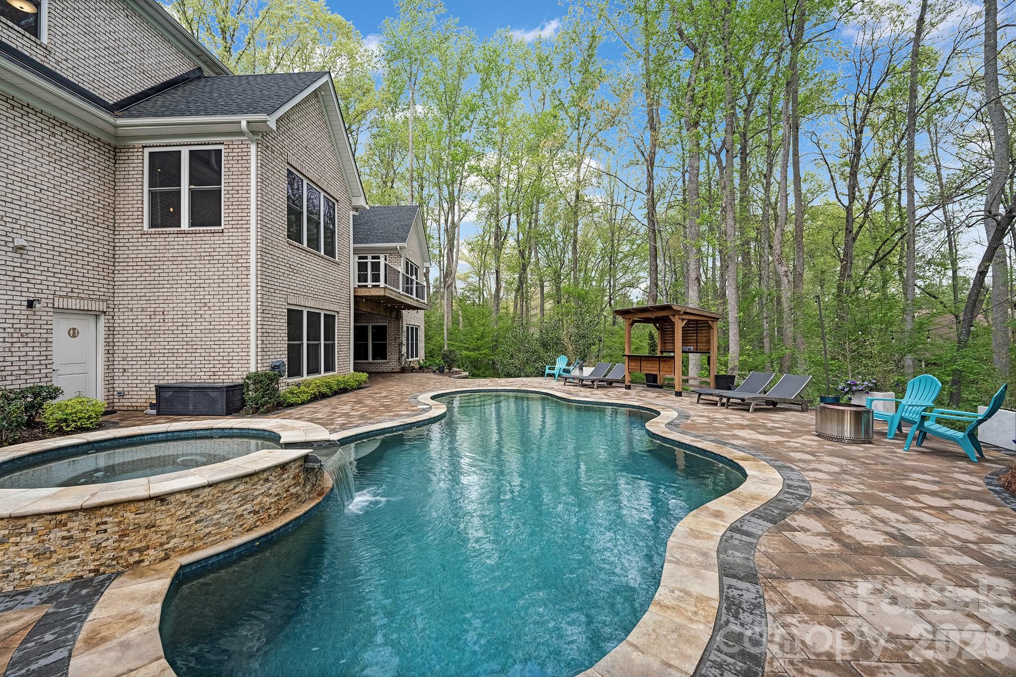 Water Edge - Residential