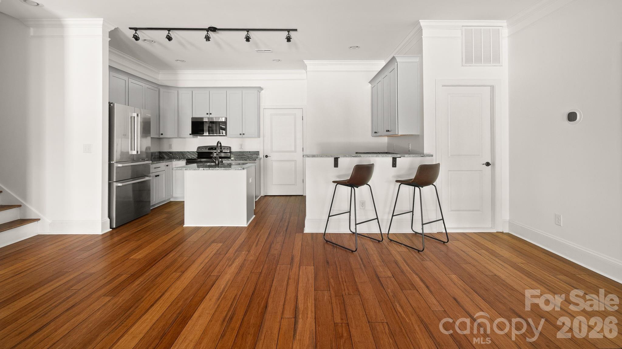 Water Edge - Residential