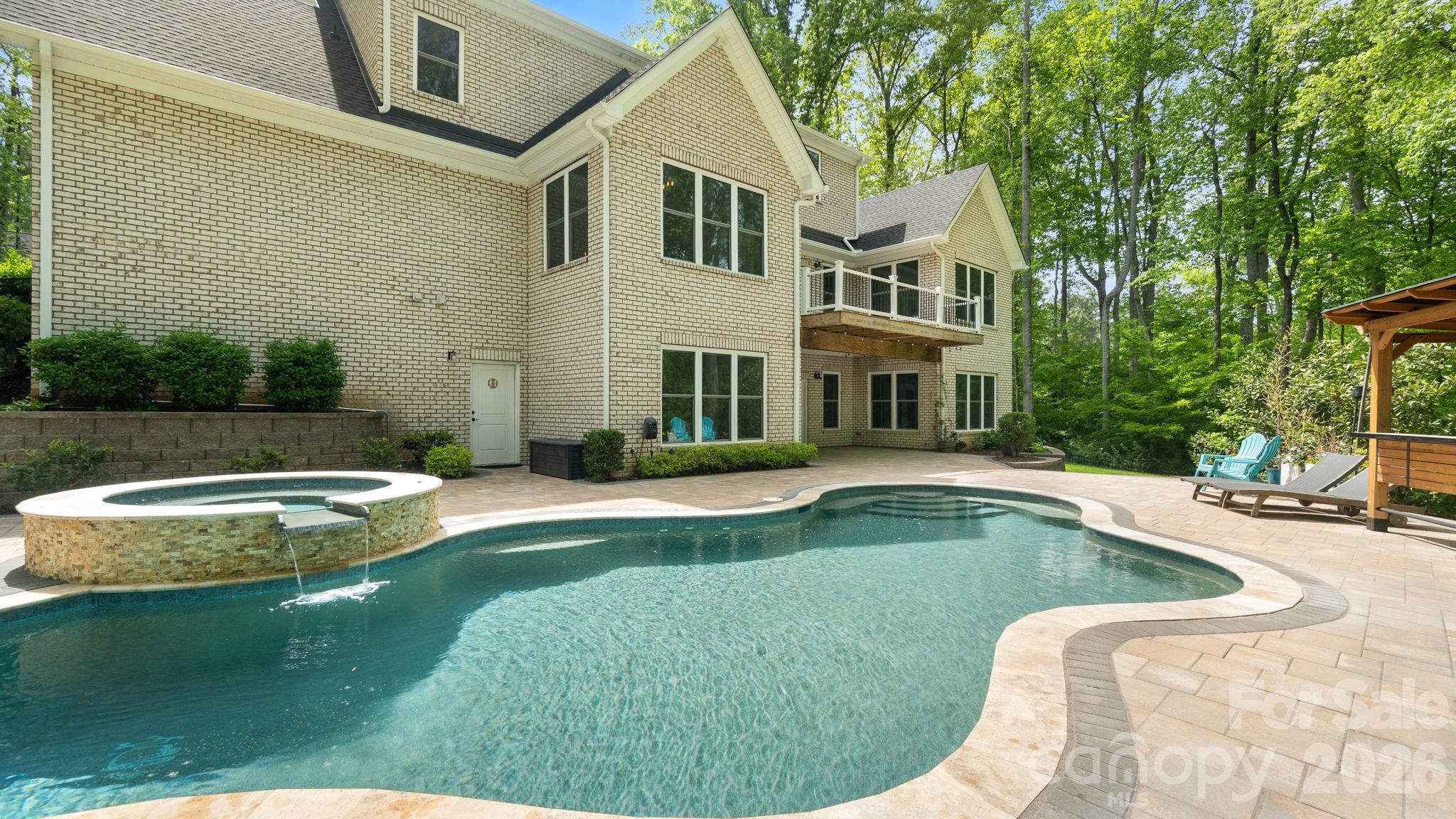 Water Edge - Residential