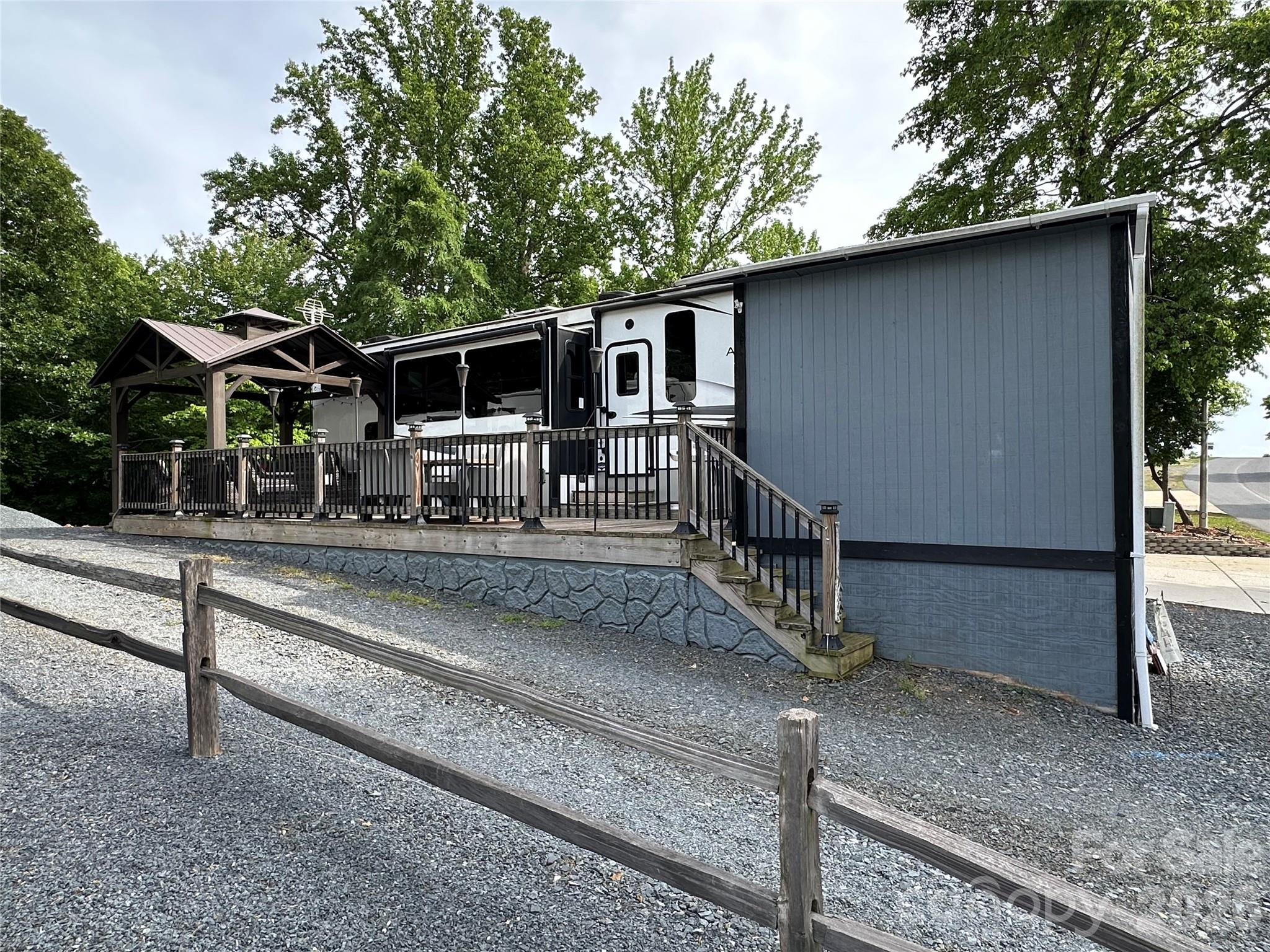 Badin Shores Resort - Residential
