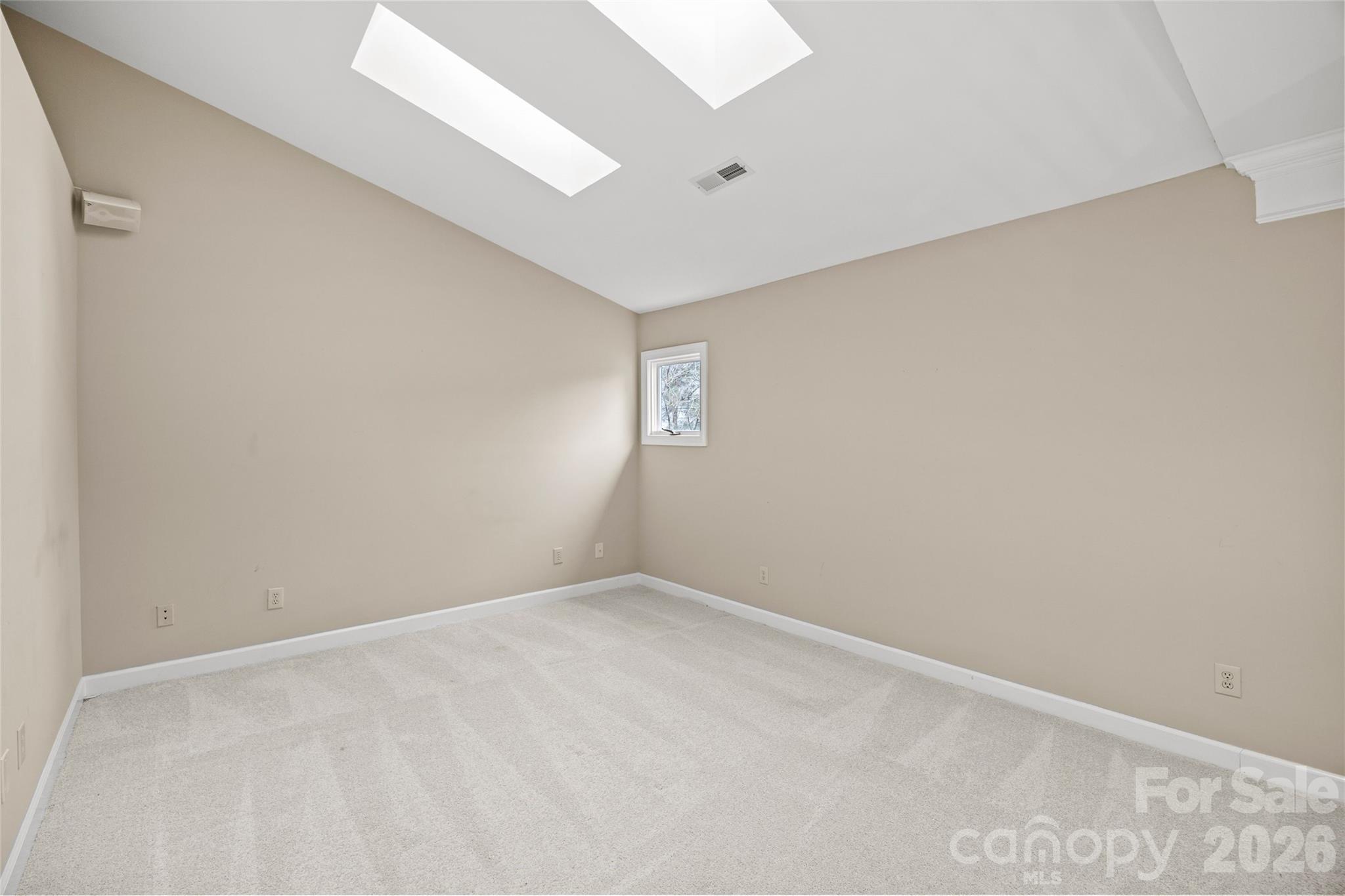 Wrenfield On Sharon - Residential