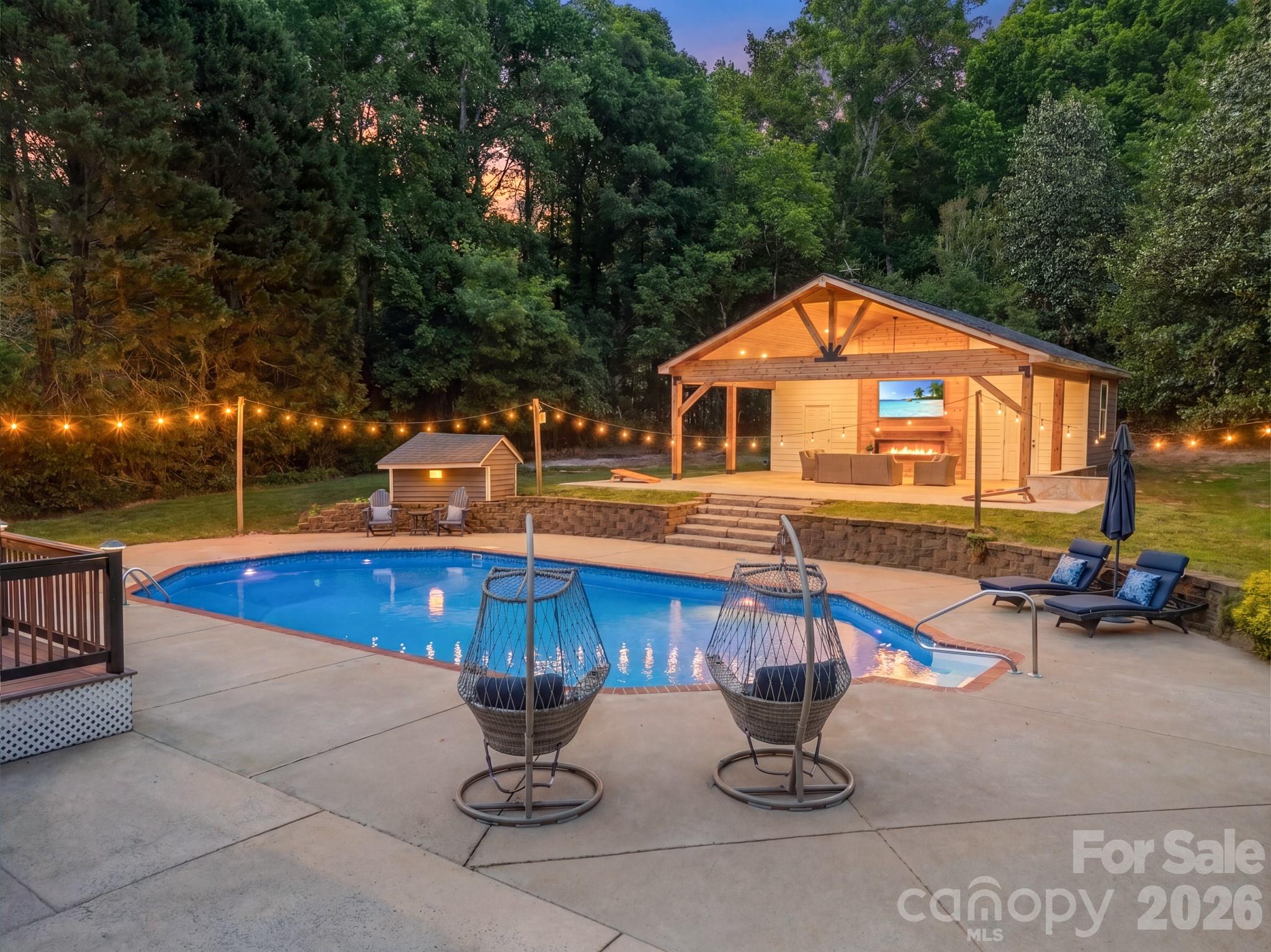 7240 Cobblecreek Drive