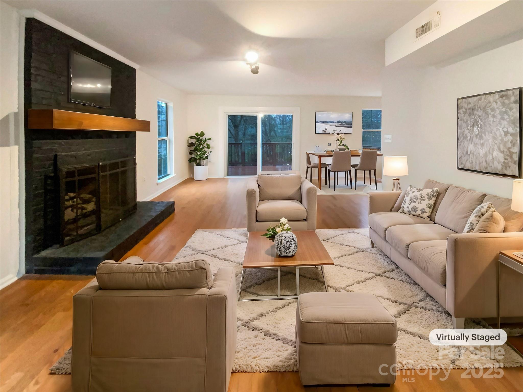 9105 Capsdale Court