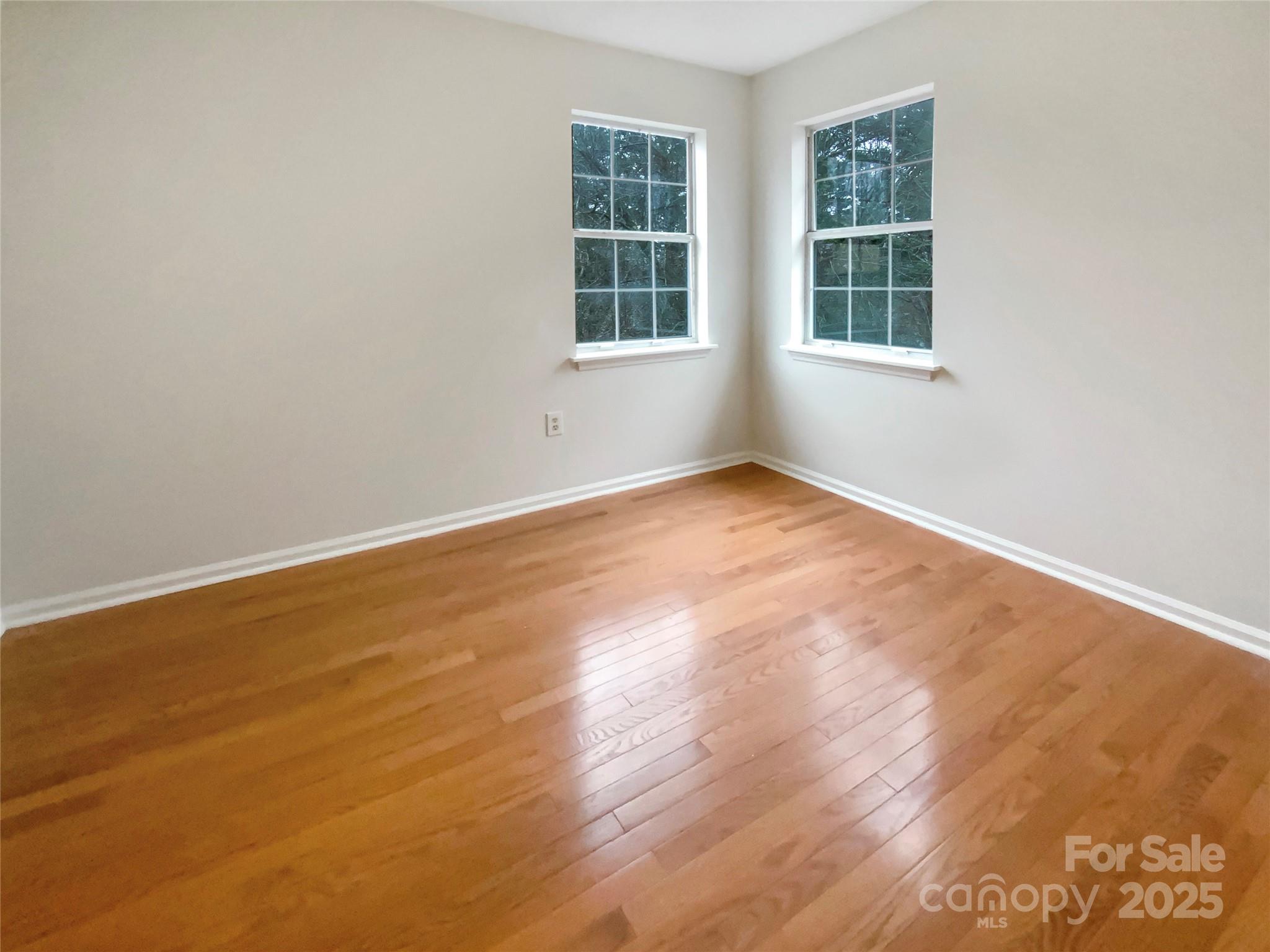 9105 Capsdale Court