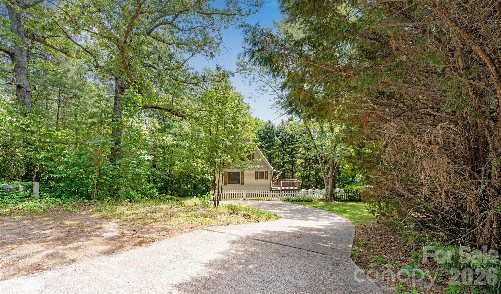 8347 Cedar Circle
