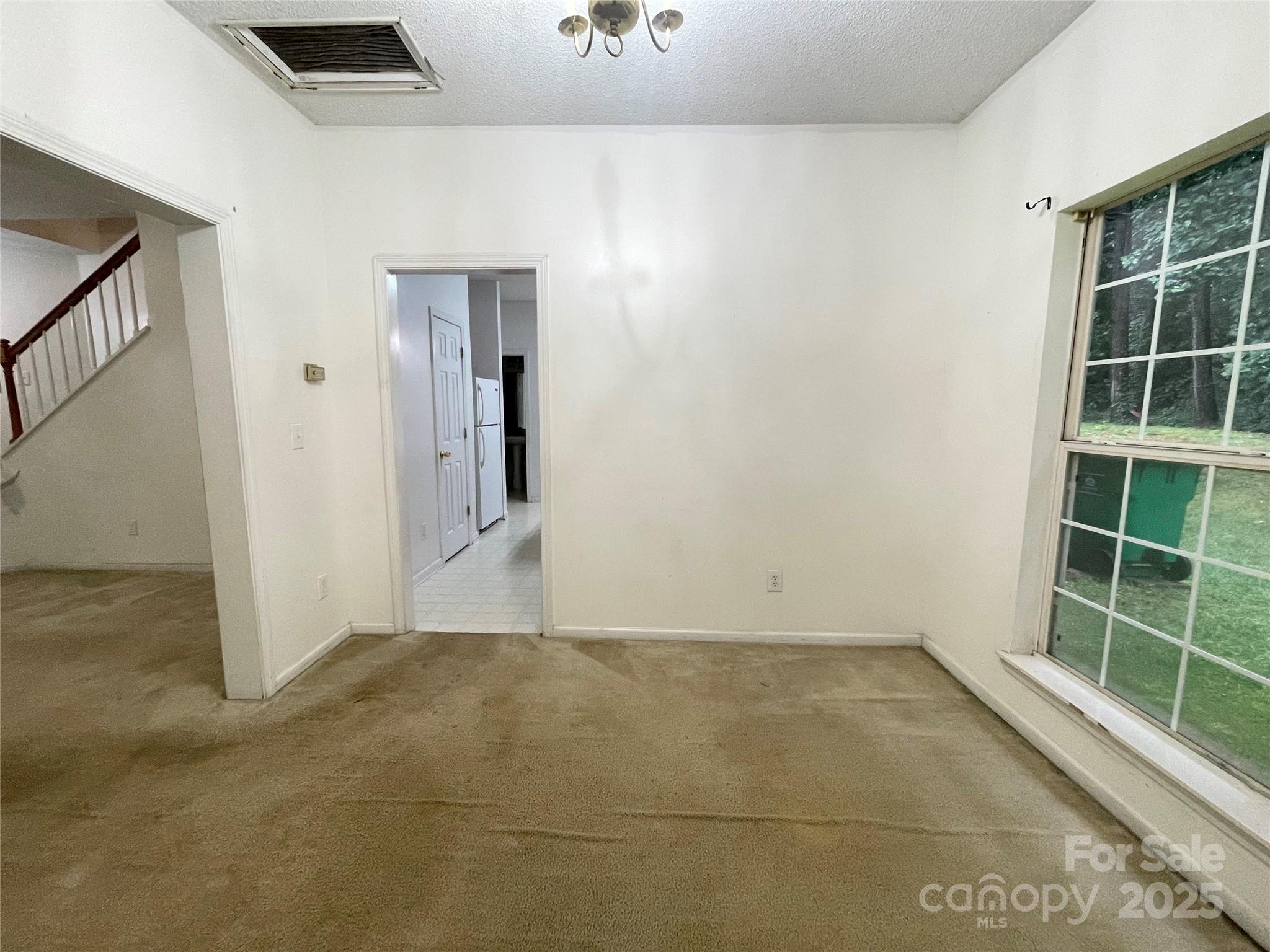 8925 Trentsby Place